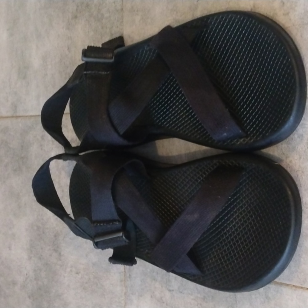 CHACO SANDALS